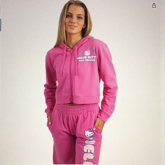 ππ»ON SALE NWT Hello Kitty Hoodie & Jogger Set in Pink - Picture 2 of 16